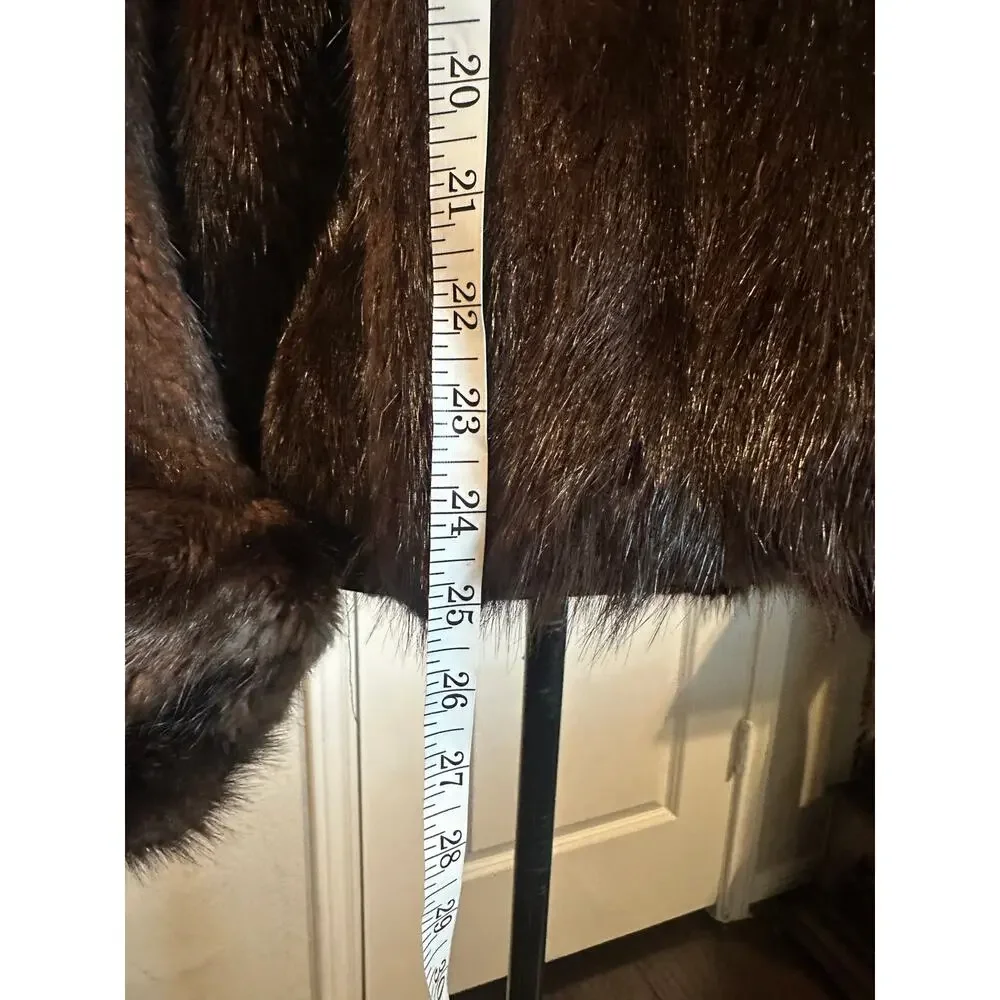 No brand fur cape